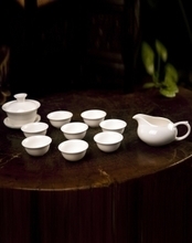 纯白雅韵 最新茶具产品全览与选购指南